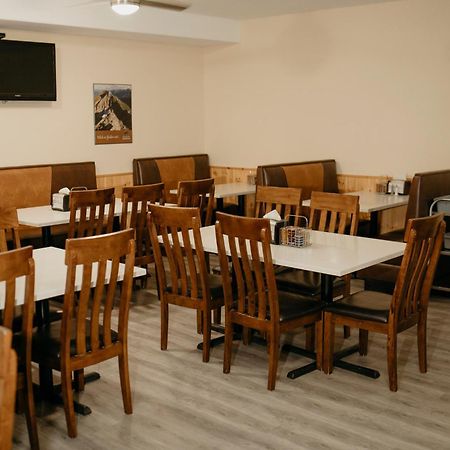Ramada Golden Hotel Kültér fotó