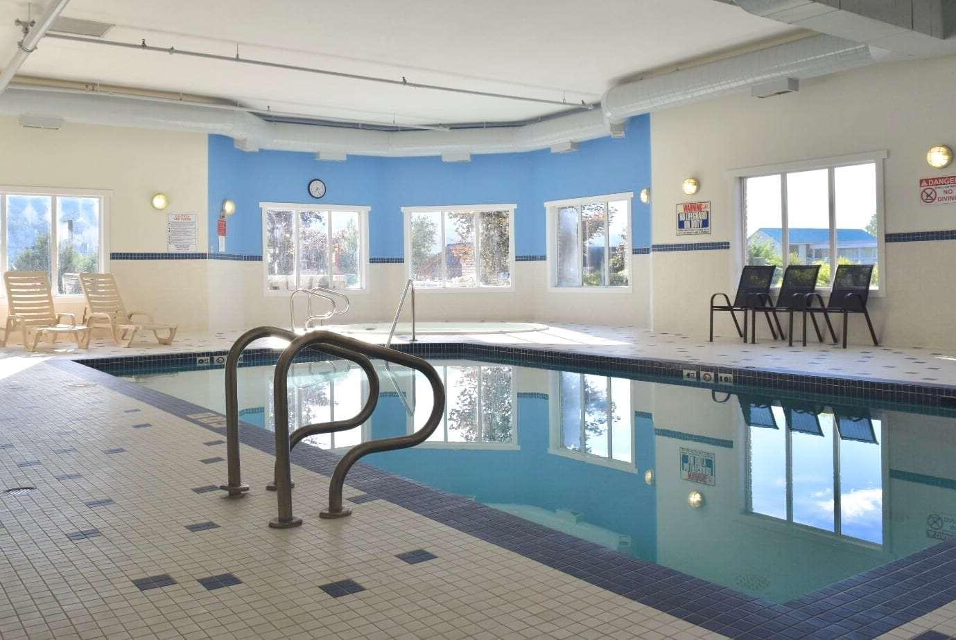 Ramada Golden Hotel Kültér fotó