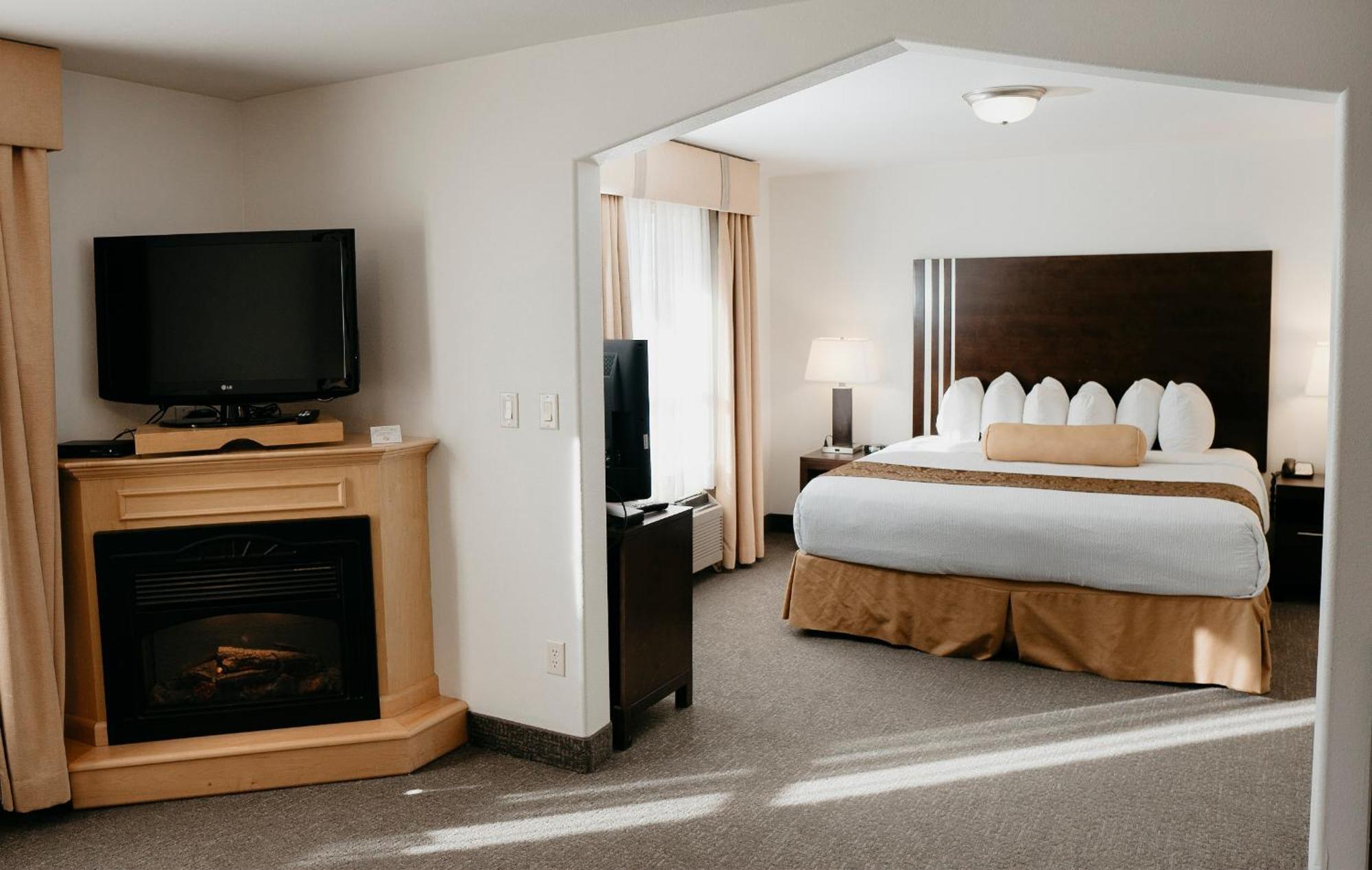 Ramada Golden Hotel Kültér fotó