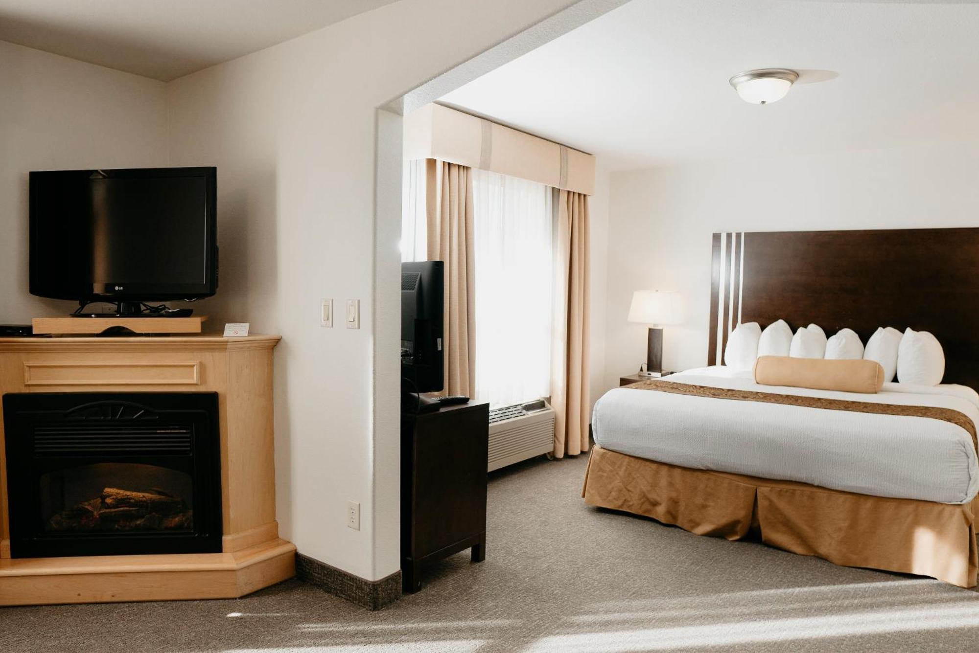 Ramada Golden Hotel Kültér fotó